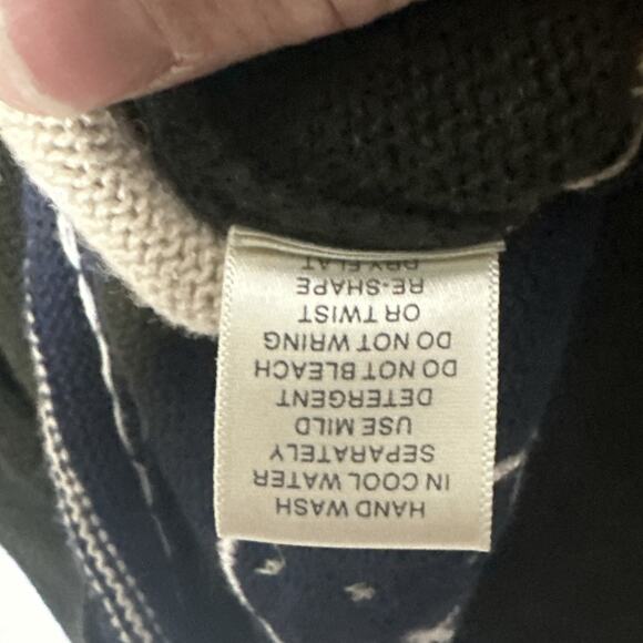 Christopher Banks Holiday Snowman Hand Crochet Button Up Cardigan Size M Grandma - Picture 5 of 8